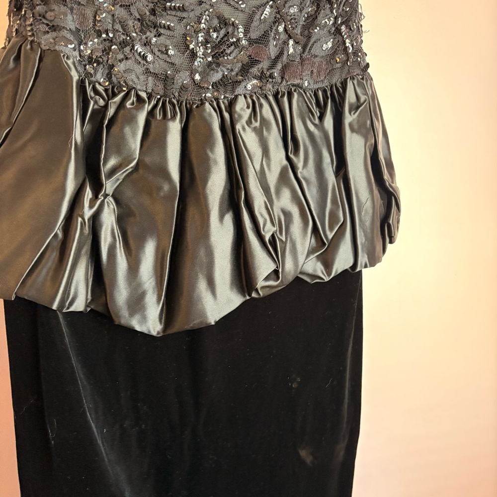 Jessica McClintock Vintage Black Strapless Gown - Picture 3 of 13